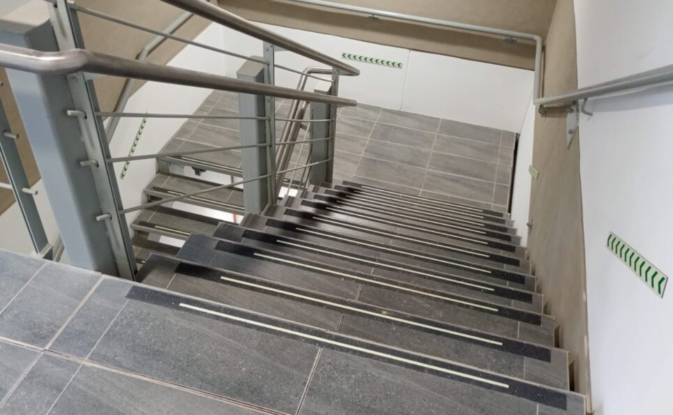 Antideslizantes y balizamientos fotoluminiscentes